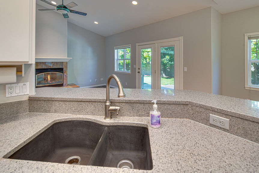 63341 Brightwater Drive Bend Oregon Mountain View16