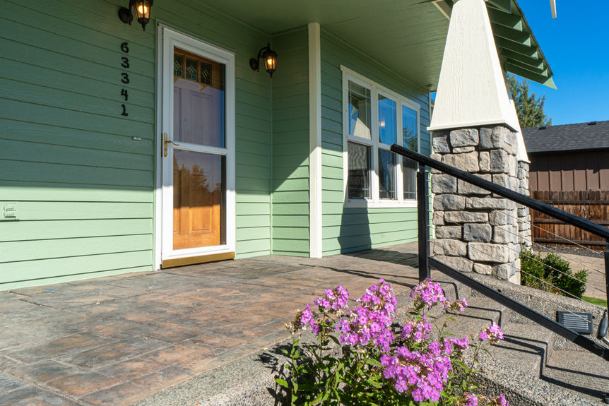 63341 Brightwater Drive Bend Oregon Mountain View5