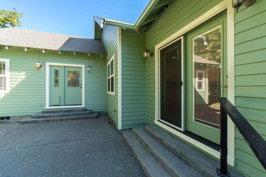 63341 Brightwater Drive Bend Oregon Mountain View8