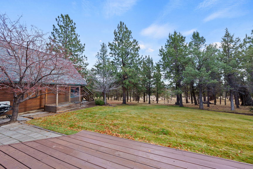 16045 Fox Ridge Tiffany Vasquez Bend Real Estate Bend Oregon LifeinBend53-web-or-mls-Riley Visuals-54