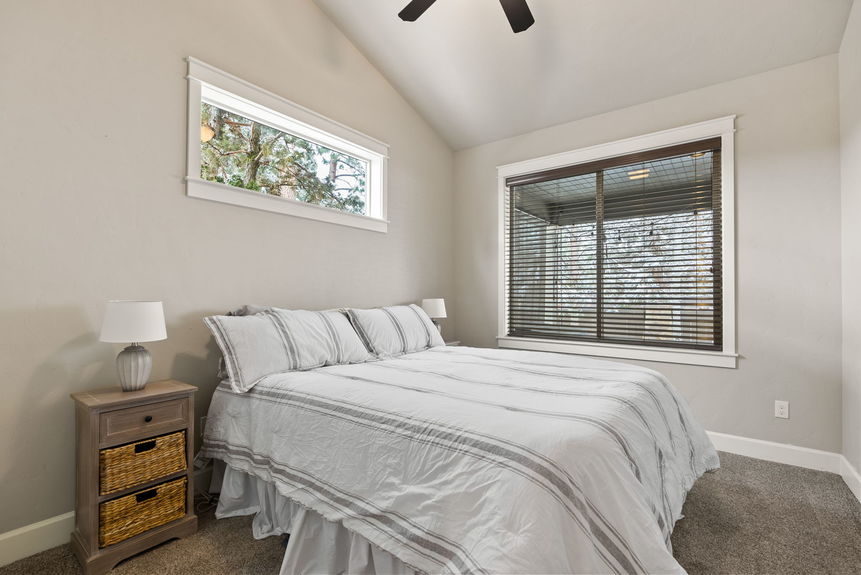 19115 NW Chiloquin Dr Bend OR22