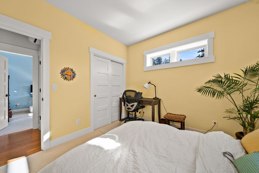 2446 NW Drouillard Ave Bend 3-web-or-mls-Riley Visuals-3