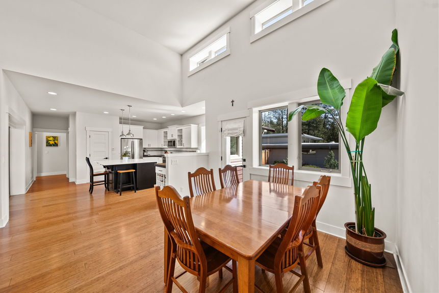 2446 NW Drouillard Ave Bend 33-web-or-mls-Riley Visuals-33