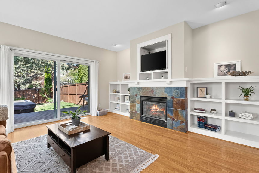 2443 NW Awbrey Rd Bend Tiffany Vasquez45-web-or-mls-Riley Visuals-45