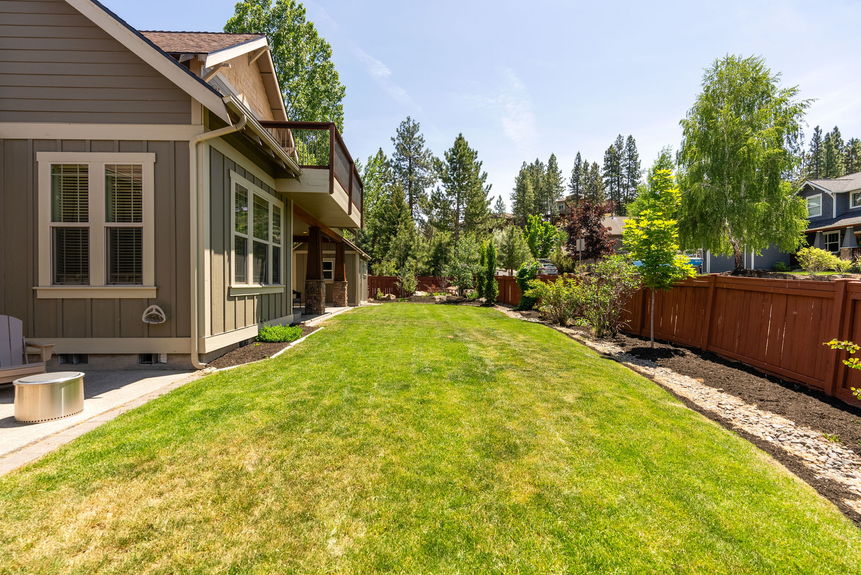 2287 NW Meadow Ct Bend17-web-or-mls-Riley Visuals-17