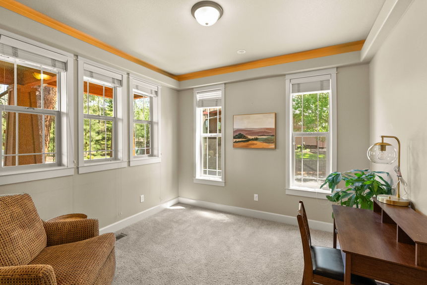 2287 NW Meadow Ct Bend35-web-or-mls-Riley Visuals-35