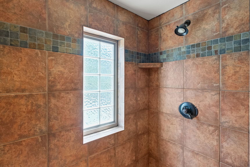 2287 NW Meadow Ct Bend50-web-or-mls-Riley Visuals-50