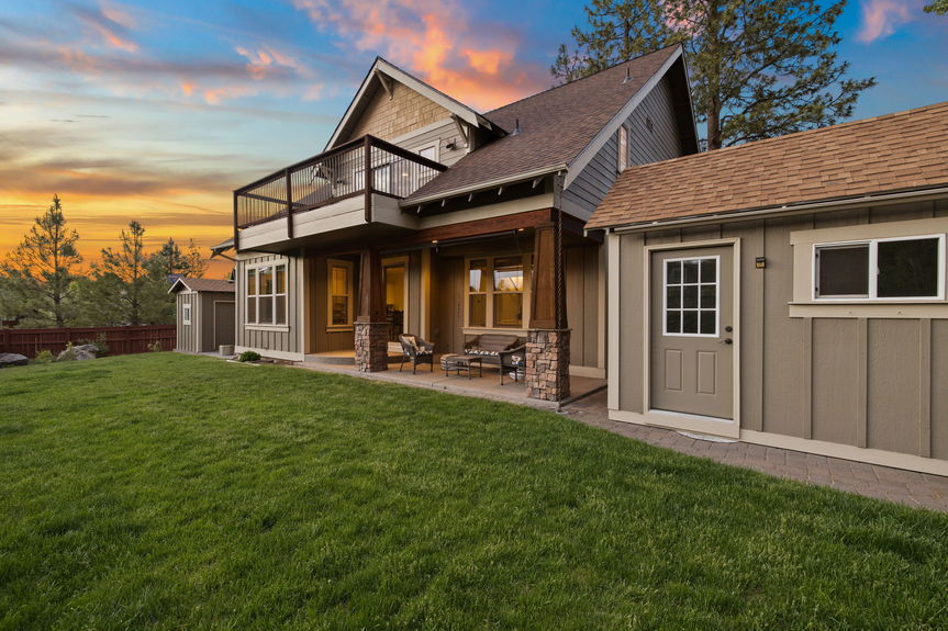 2287 nw meadow ct28-web-or-mls-Riley Visuals-28