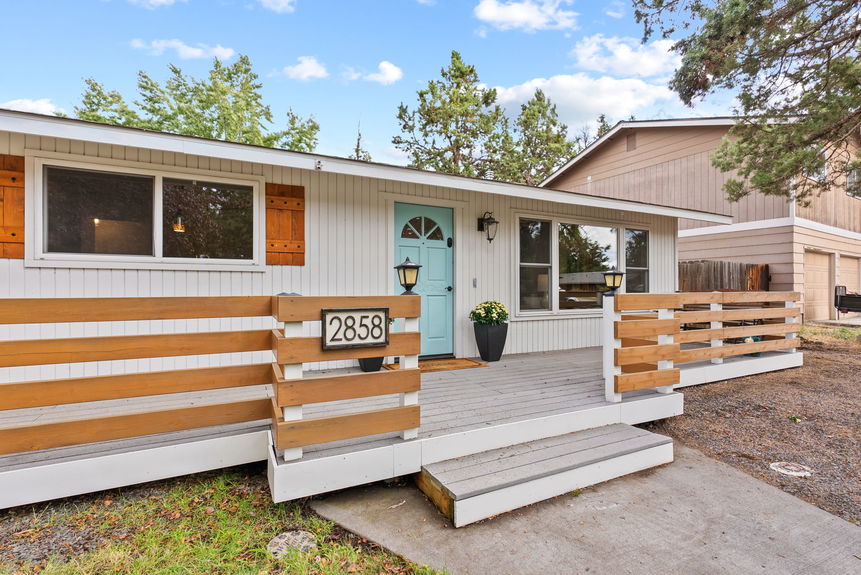 2858 NE Canyon Park Dr Bend OR27