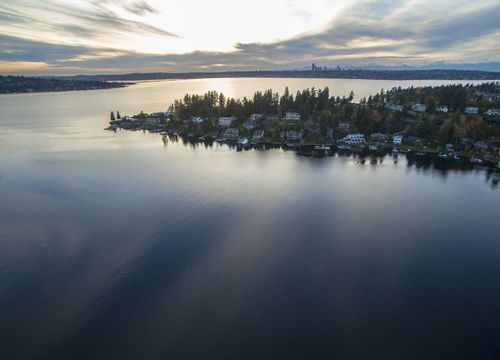 Windermere Bellevue Seattle Real Estate Washington Ryan Valdes Medina