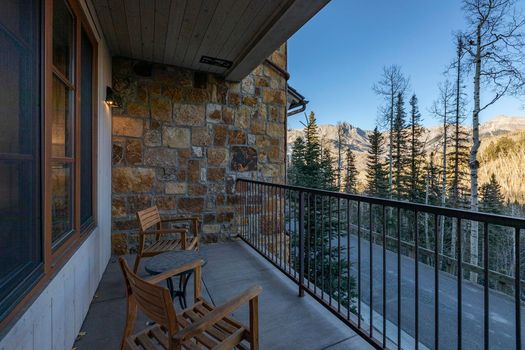 125 Cortina Drive Gallery Img 5