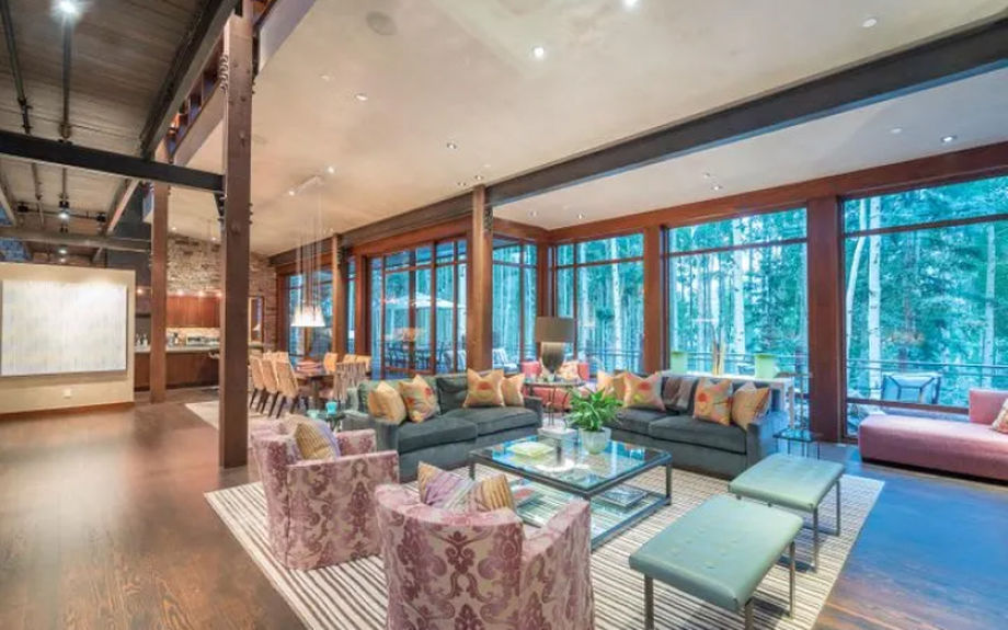 135 Palmyra Dr Gallery Image 2 1