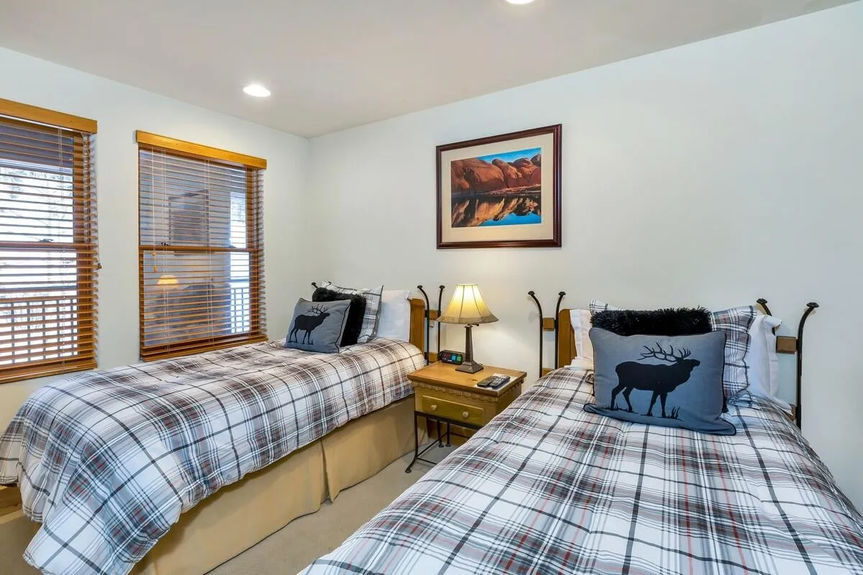 135 SAN JOAQUIN ROAD Gallery Img 8