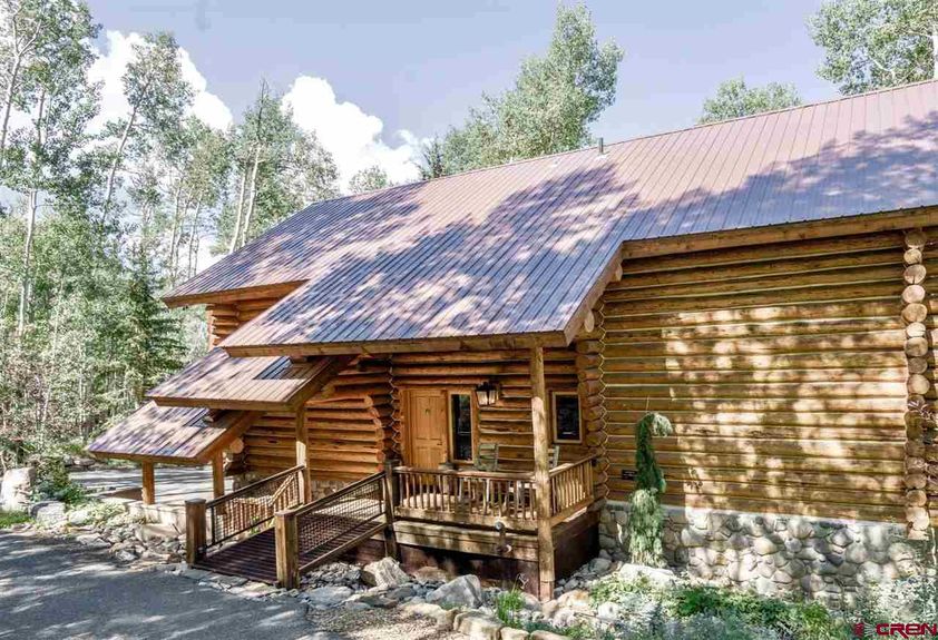 301 QUAKEY LANE Gallery Image 14