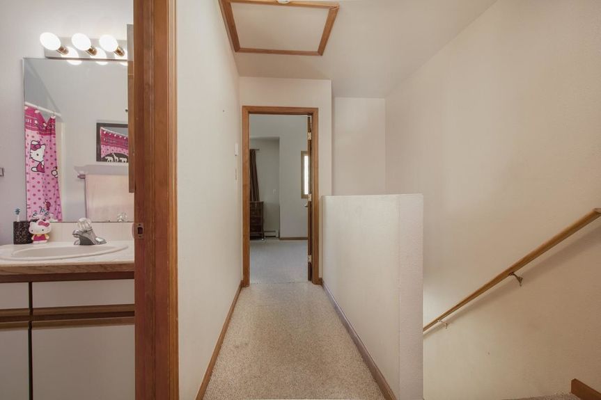 308 Adams Ranch Rd Gallery Image 12