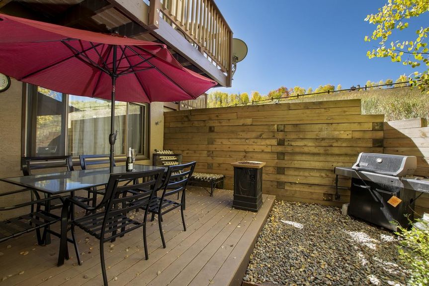 308 Adams Ranch Rd Gallery Image 3