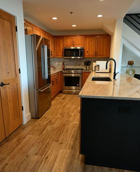 Bear Creek Lodge #411 Gallery Image 4