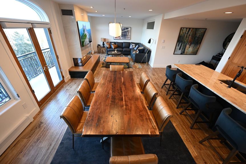 Bear Creek Lodge #411 Gallery Image 6