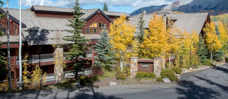 Bear Creek Lodge Img 1