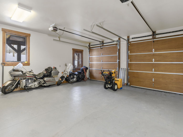 C12A4581-013-017-2048×1536