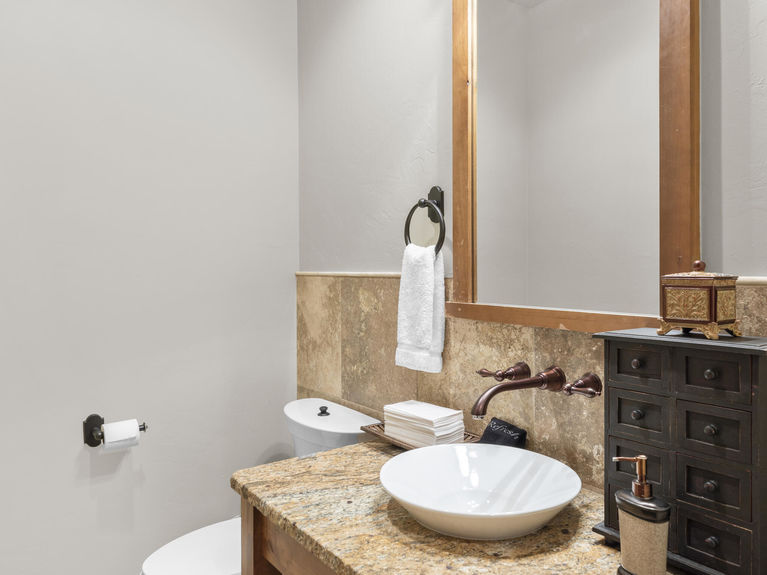 C12A4582-014-015-2048×1536