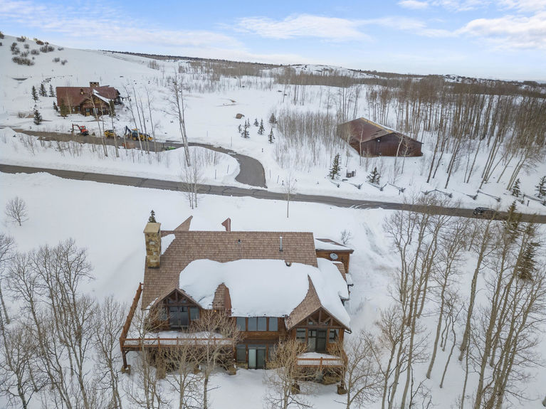 DroneExtNorth-037-004-2048×1536