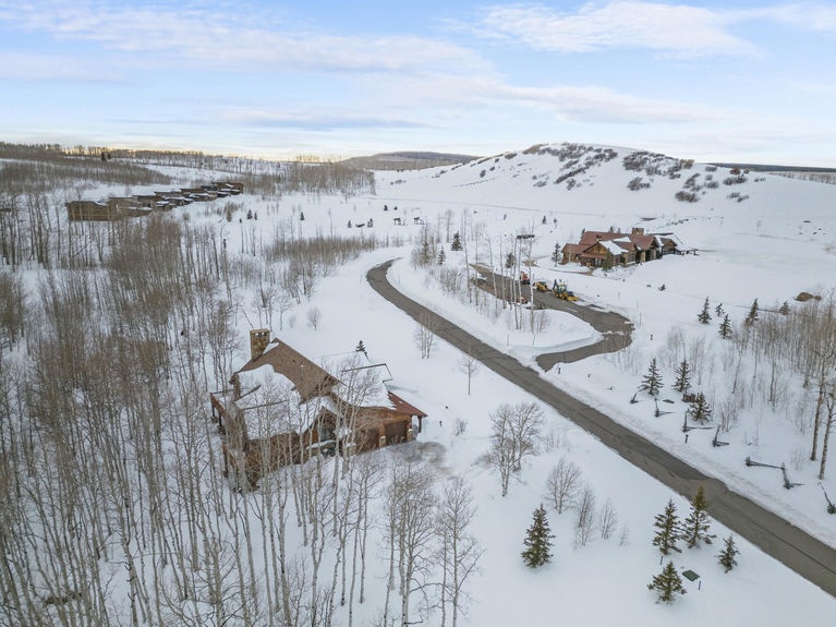 DroneExtWest-038-002-2048×1536