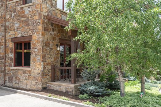 Elkstone Cabins Img 3