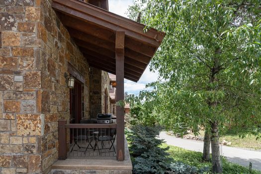 Elkstone Cabins Img 4