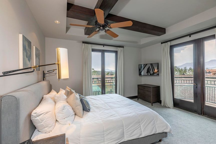 Lumiere 57 &#8211; Gallery Image 8