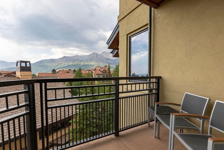 Lumiere 57 &#8211; Gallery Image 9