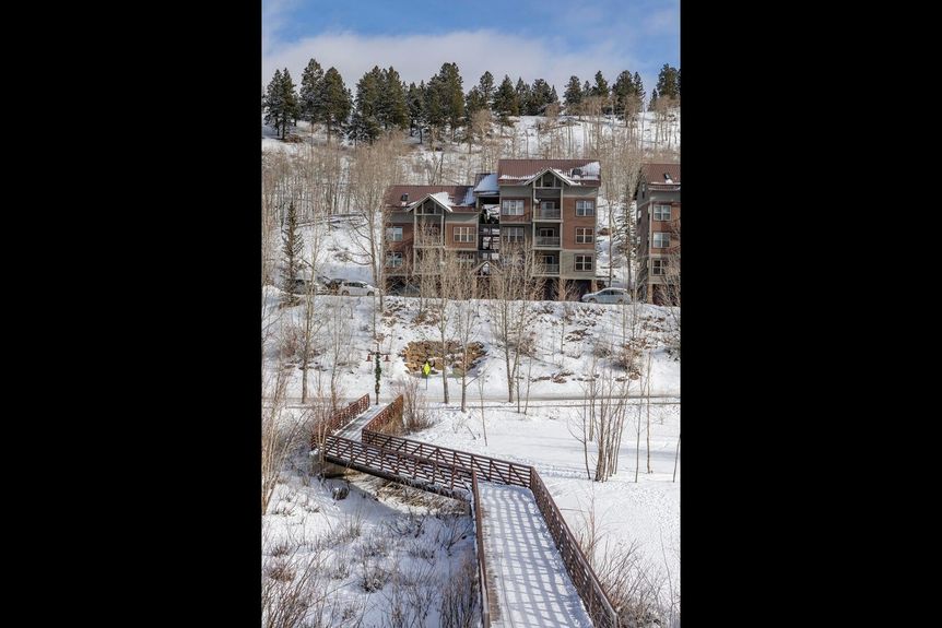 Parker Ridge #102 Gallery Image 2