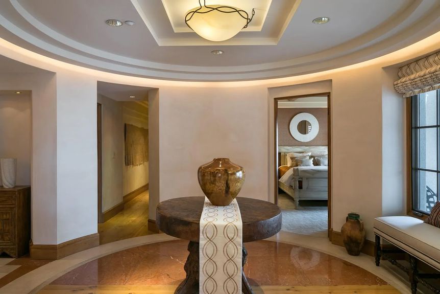 Plaza 401 Gallery Img 6