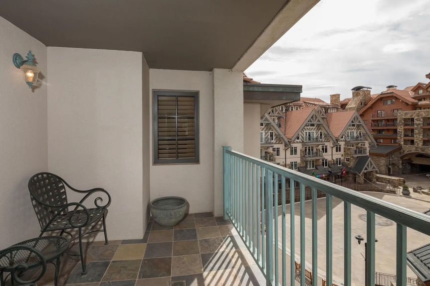 Plaza 401 Gallery Img 8