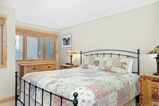 Telluride Lodge Gallery Img 9