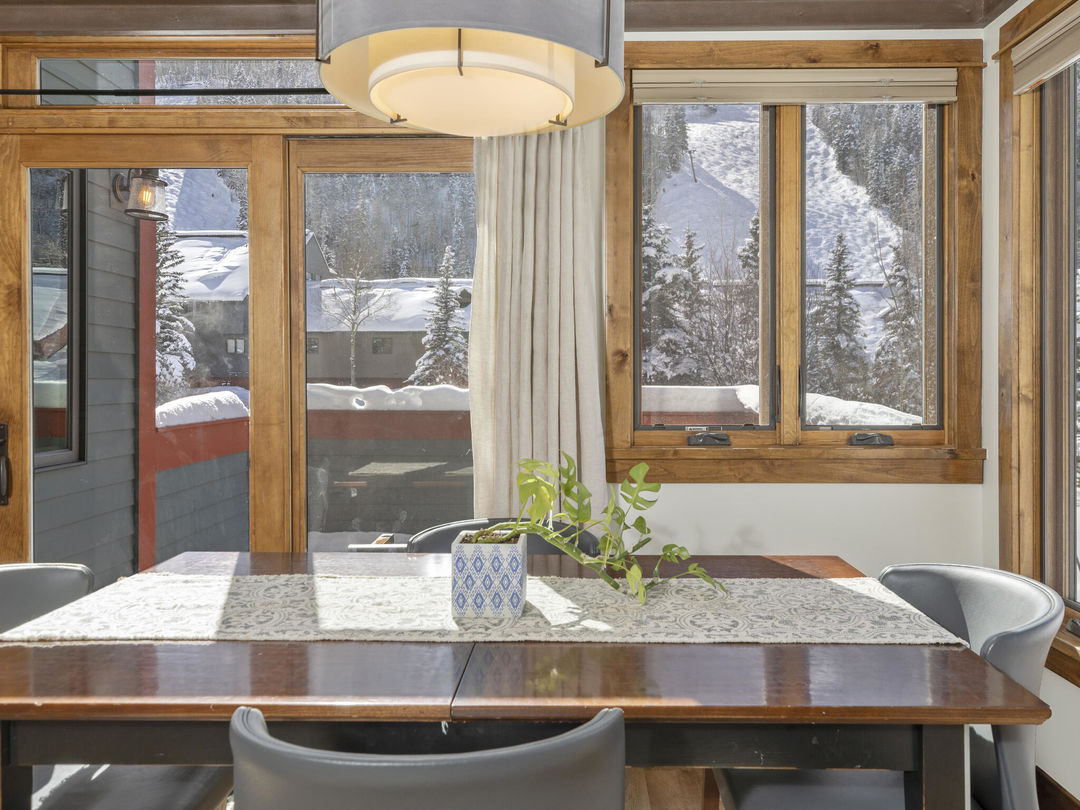 C12A3614-034-043-2048&#215;1536