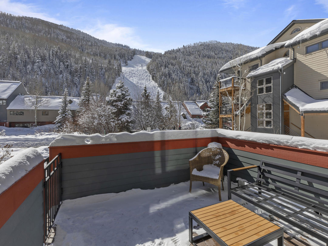 C12A3615-035-038-2048&#215;1536