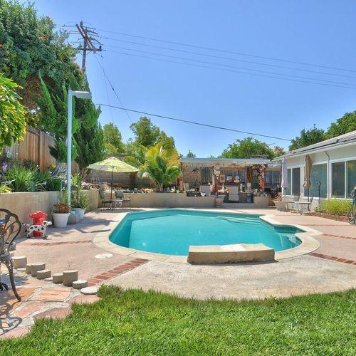 Who is the Best REALTOR® in Camarillo for Coordinating Selling and Buying at the Same Time?