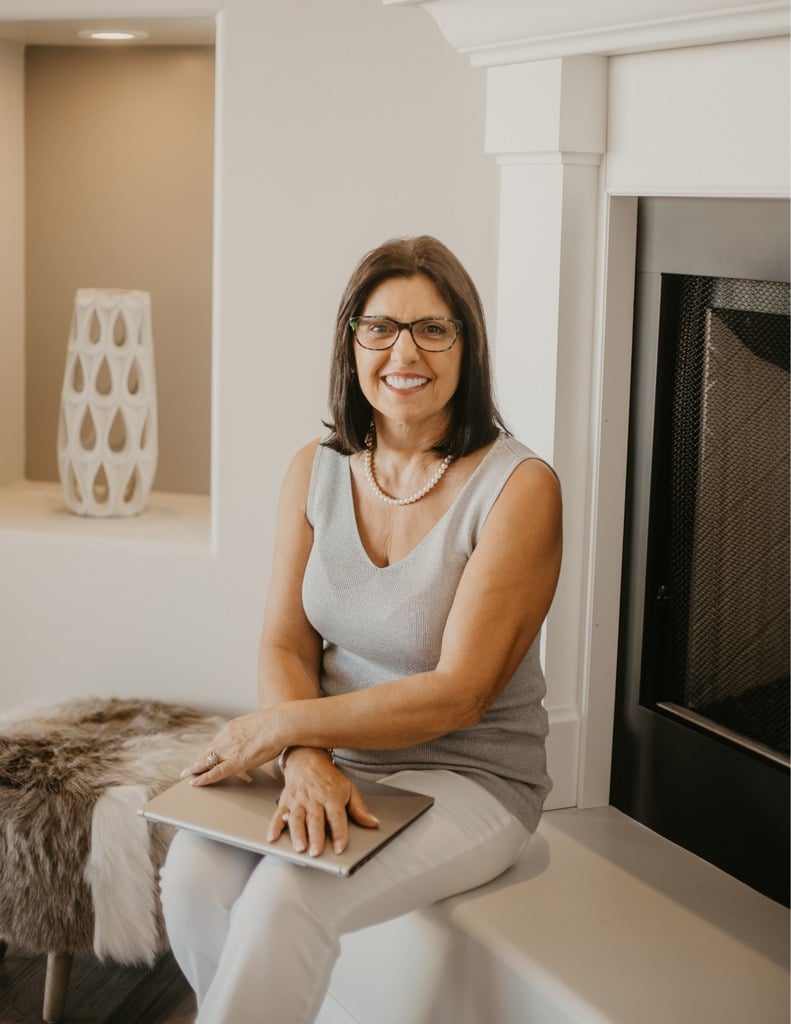 Photo of Lorraine Ryall