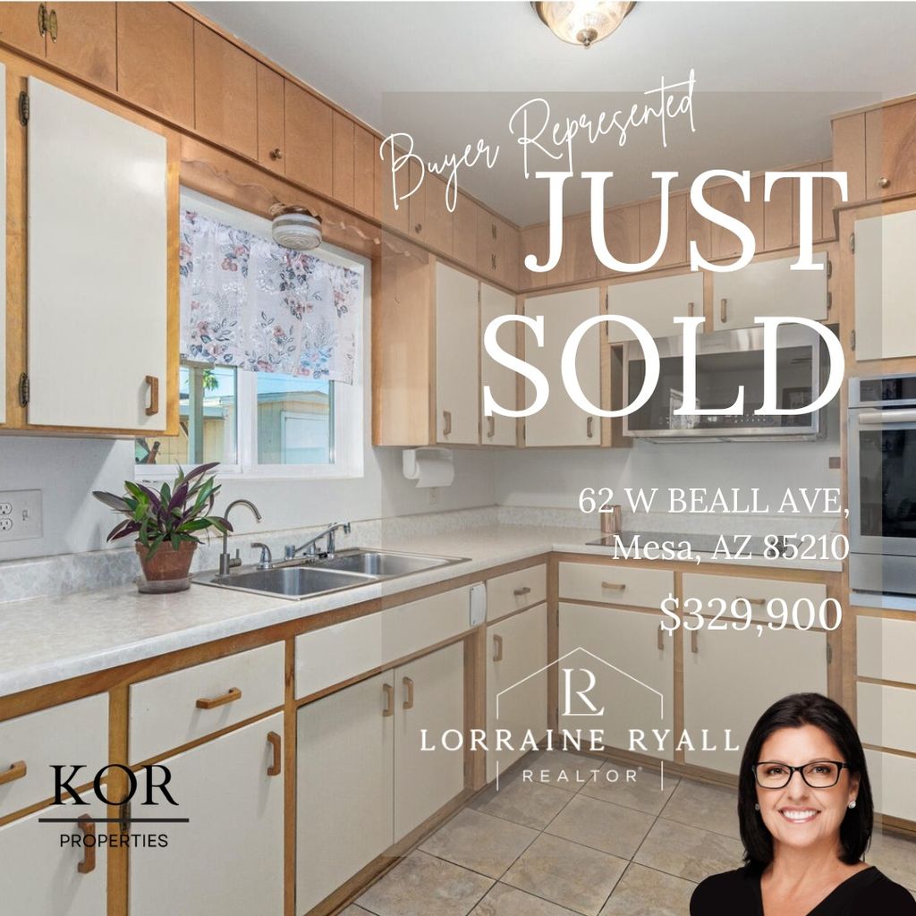 Lorraine Ryall showing a luxury Mesa AZ home with a resort-style pool