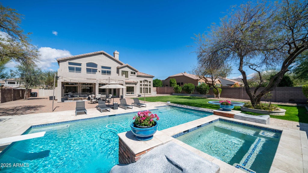 luxury pool in mesa