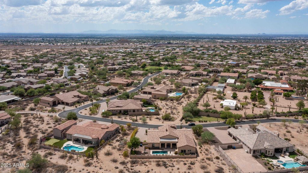 Mountain Bridge community clubhouse and resort-style amenities Mesa AZ