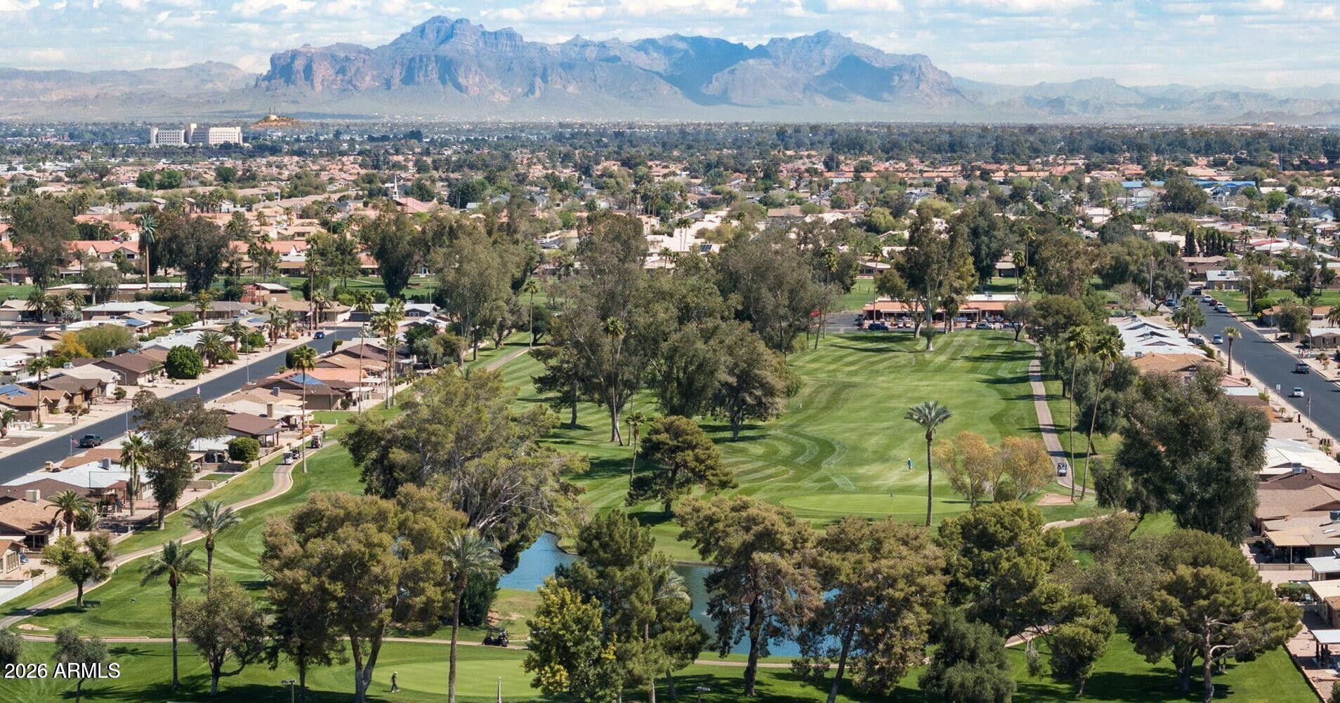 Las Sendas Mesa Arizona homes with desert and mountain surroundings