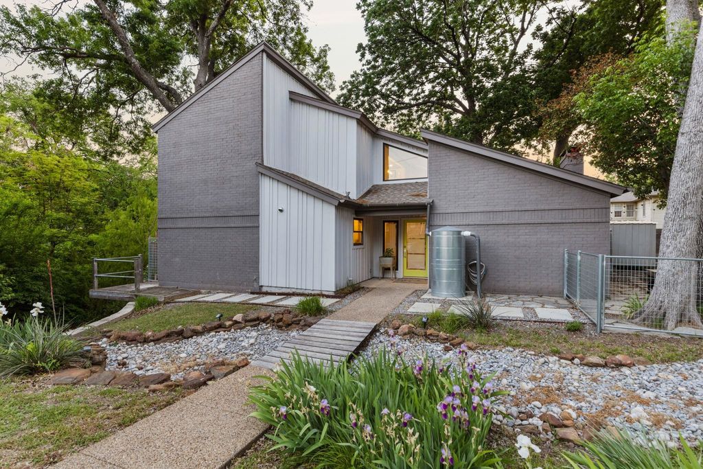 Dallas Lake Highlands Homes For Sale Home Prices, Amenities, and More