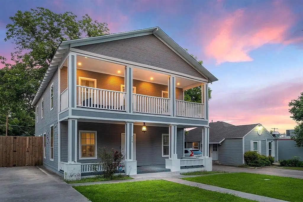 Top Agent Homes for Sale in Kings Highway Conservation District