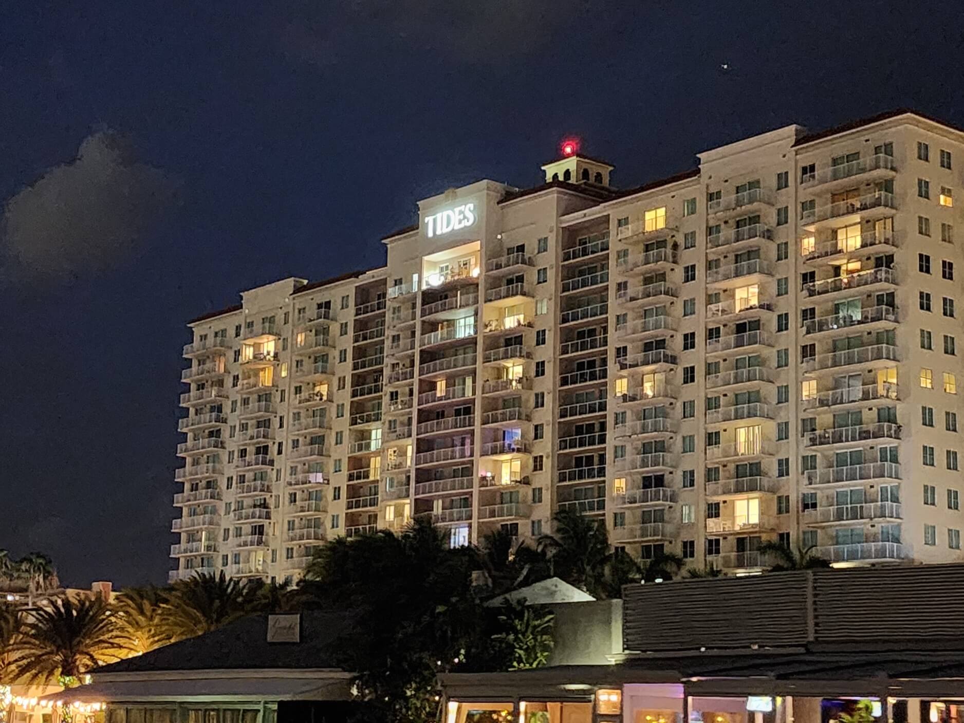 Tides at Bridgeside Square NIght