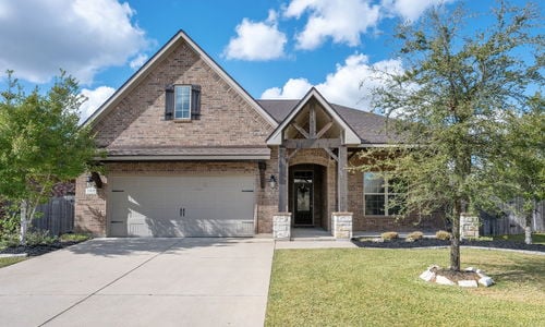 2502 Kinnersley Lane, College Station, TX