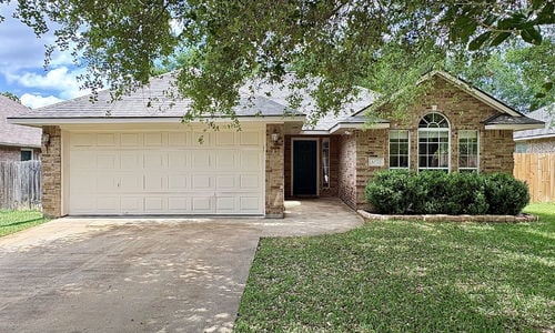 3205 Neuburg, College Station, TX 77845