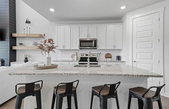 33-web-or-mls-R62A0098 Andrija