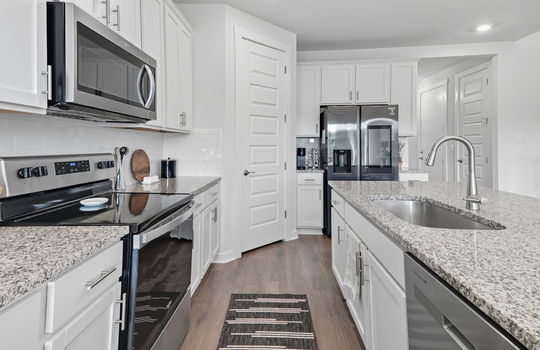 35-web-or-mls-R62A0104 Andrija